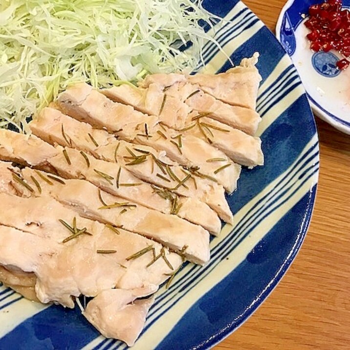 蒸し鶏をMuoi Tieu Chanhで